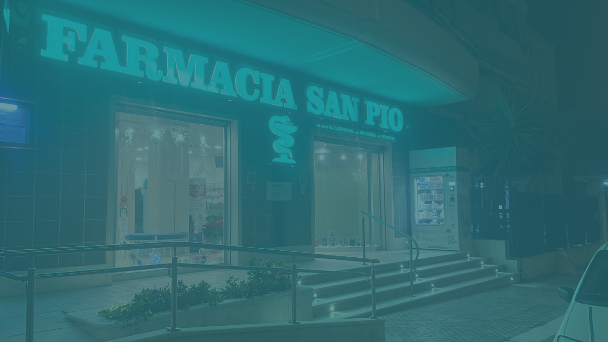 Visual professionale per comunicare il valore strategico dell’insegna in farmacia.